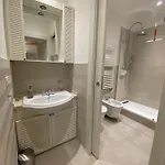 5 Stelle Nel Borgo Di * Varazze
