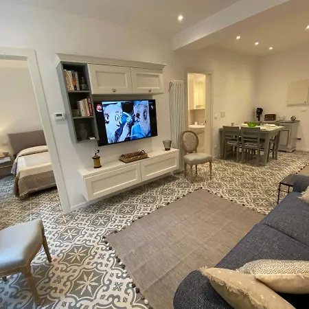Appartement 5 Stelle Nel Borgo Di Varazze