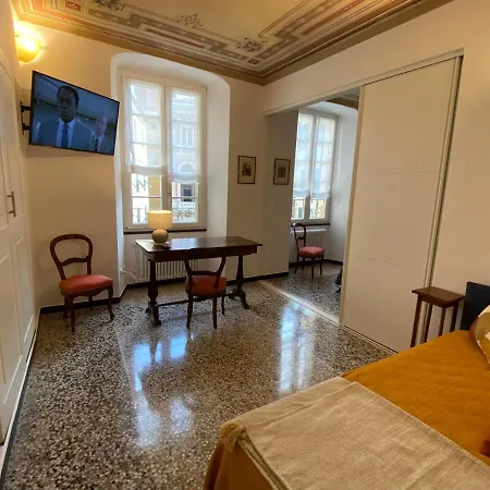 Apartamento 5 Stelle Nel Borgo Di Varazze