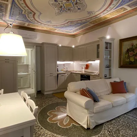 5 Stelle Nel Borgo Di 바라체