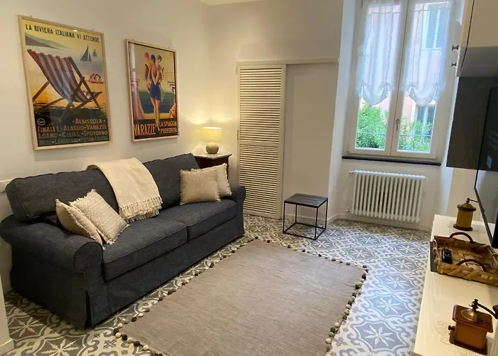 5 Stelle Nel Borgo Di Apartmán Varazze